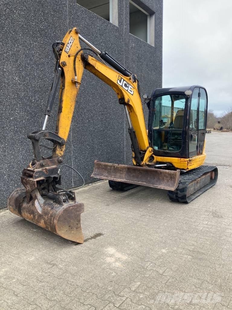 JCB 8045 Mini ekskavatörler, 7 tona dek