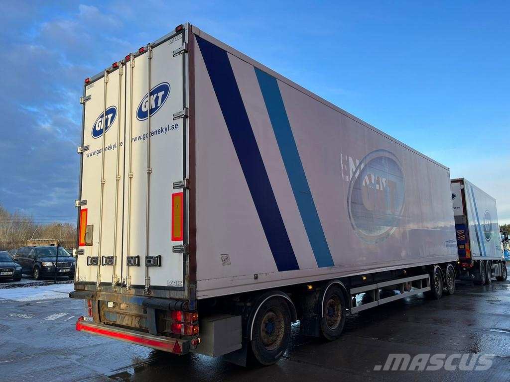 VAK V-4-40 VECTOR 1850 / BOX L=12385 mm Koel-vries trailer