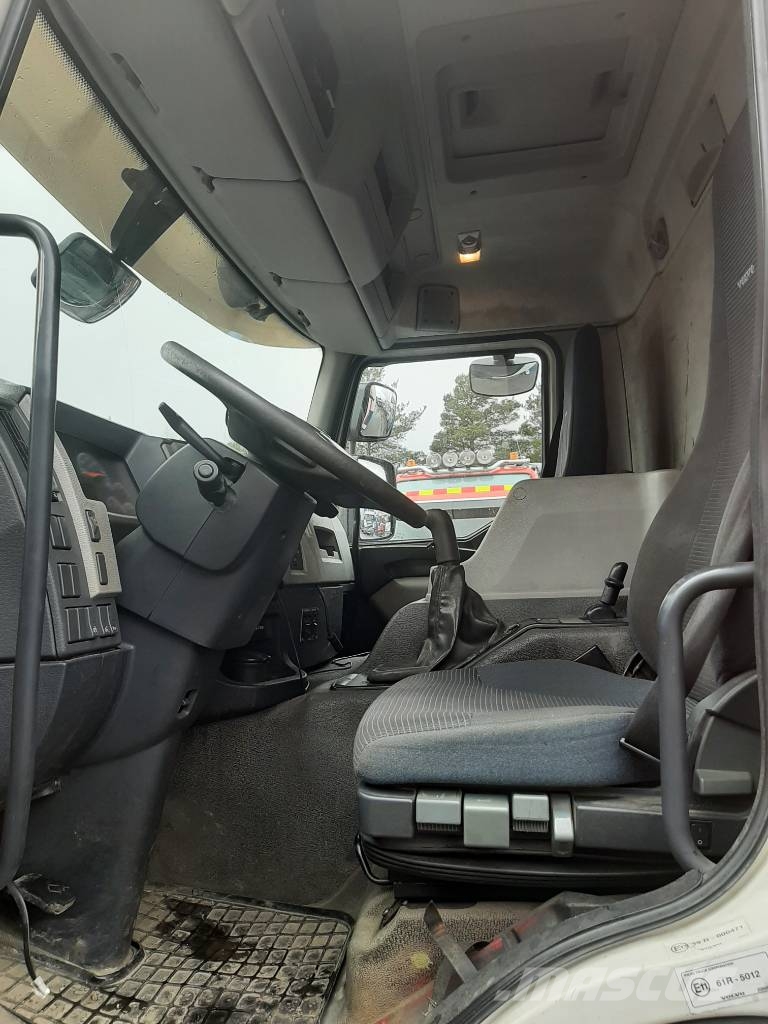 Volvo FE 320 Koelwagens