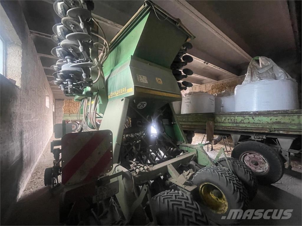 John Deere 750 A Zaaimachines