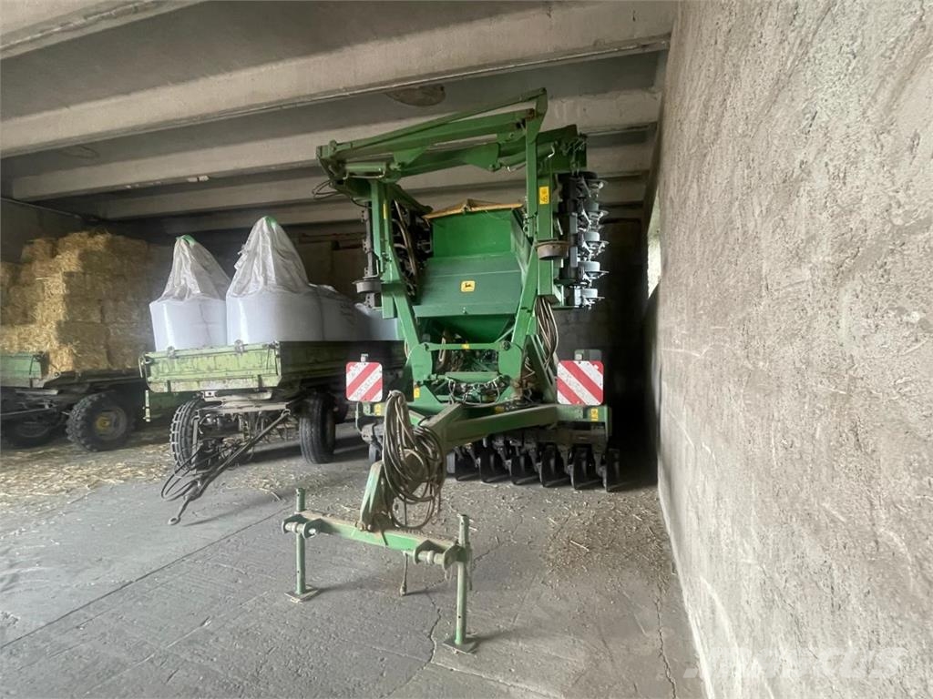 John Deere 750 A Zaaimachines