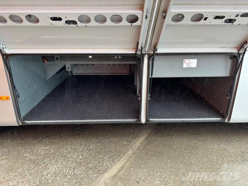 Mercedes-Benz Tourismo RHK 4x2 35+1+1 SEATS / AC / WC / AUXILIAR Autocar