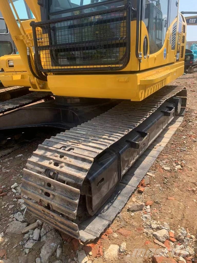 Komatsu PC 120-8 中型挖掘机