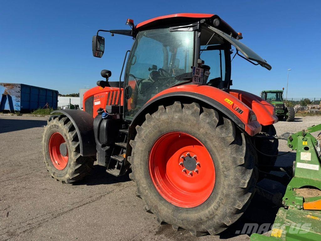Kubota M7 153 PREMIUM Traktorer
