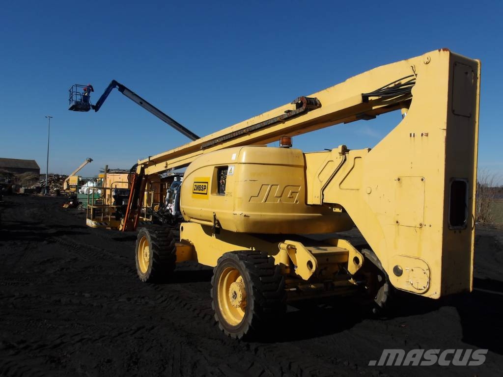 JLG 800 AJ Knikarmhoogwerkers