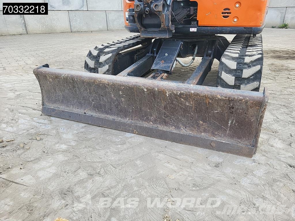 Hitachi ZX33 U-6 CLR A/C - 3 Buckets Minigraafmachines < 7t