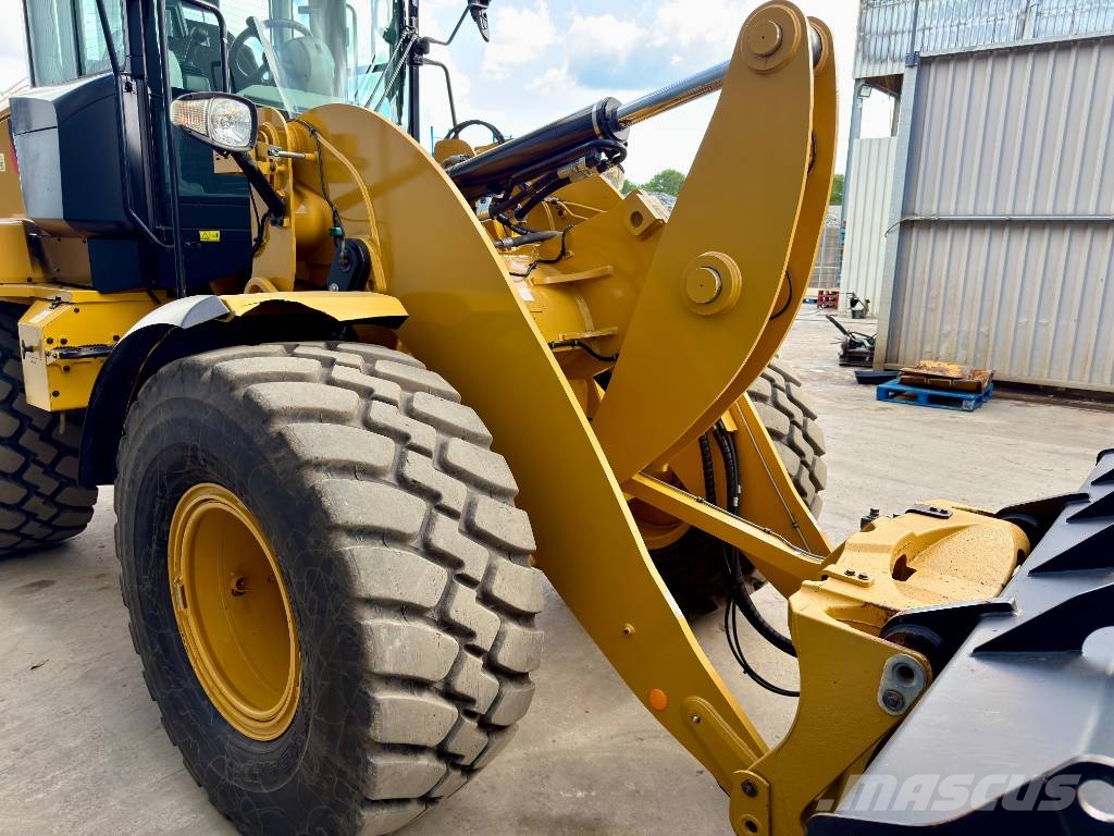 CAT 926M - 990 HOURS - FORKS - 3rd VALVE Kolesové nakladače