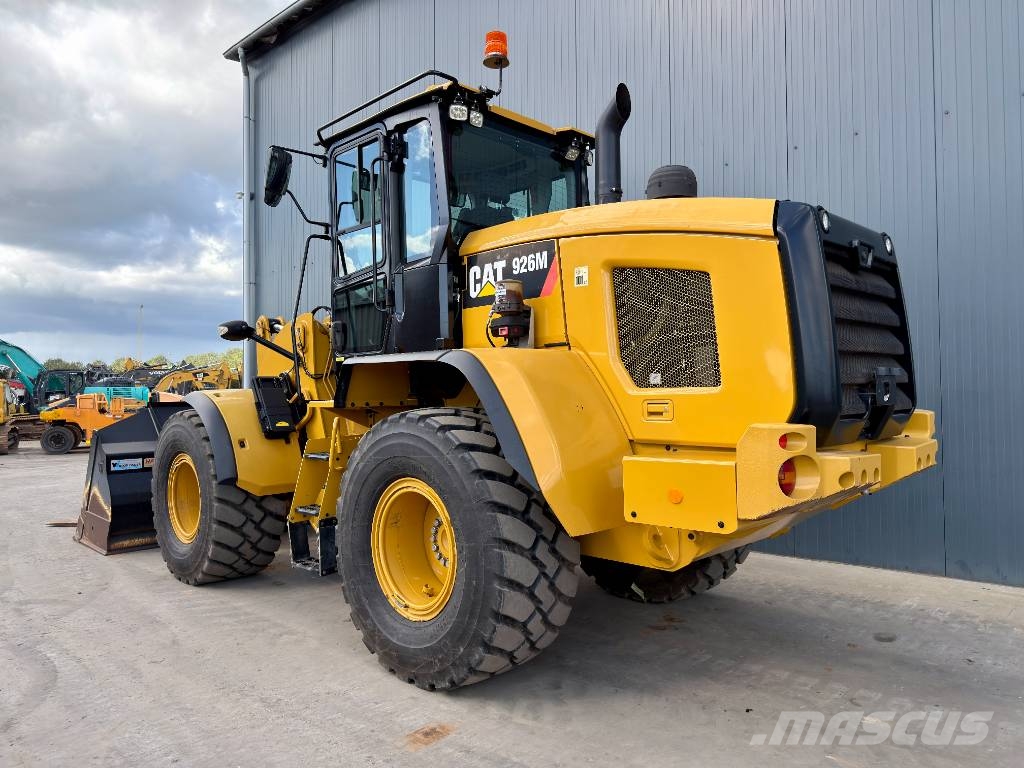 CAT 926M - 990 HOURS - FORKS - 3rd VALVE Kolesové nakladače