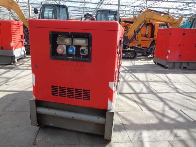 Genelec 30 KVA Diesel Generatoren