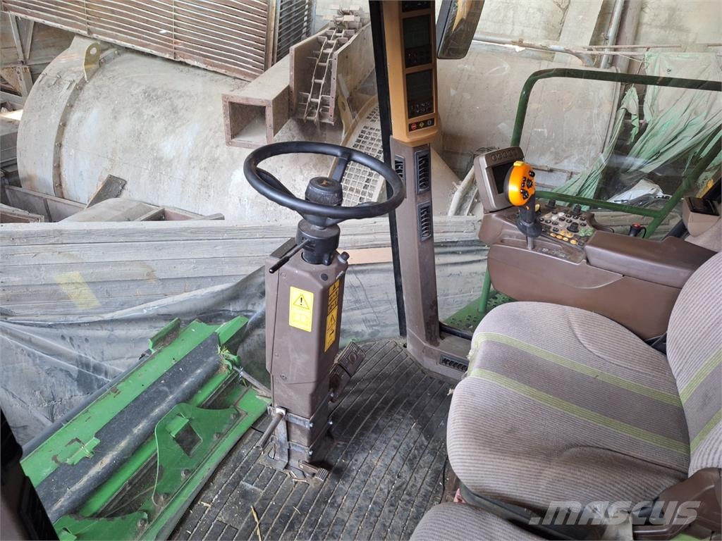 John Deere S 690 I معدات البناء - غير ذلك