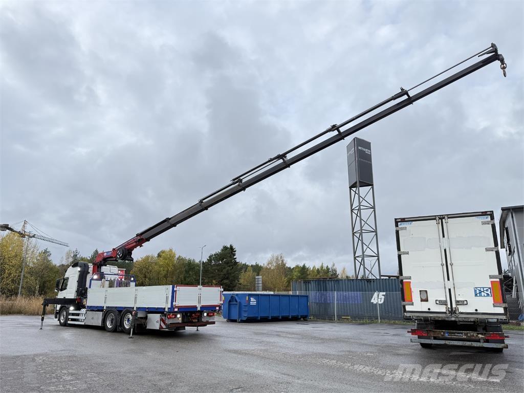 Volvo FM500 6X2 起重车