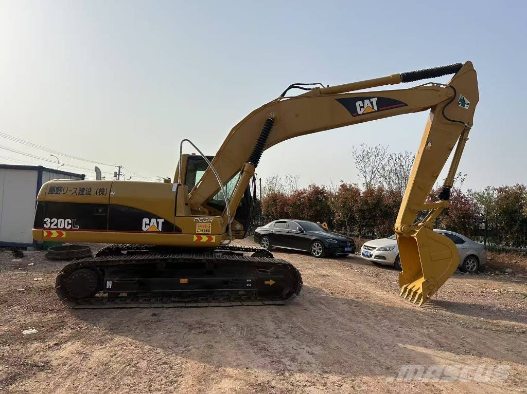 CAT 320CL 대형 굴삭기 29톤 이상