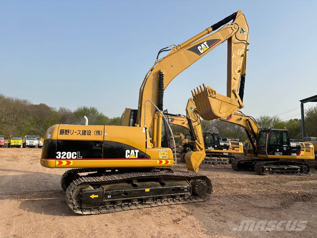CAT 320CL 대형 굴삭기 29톤 이상