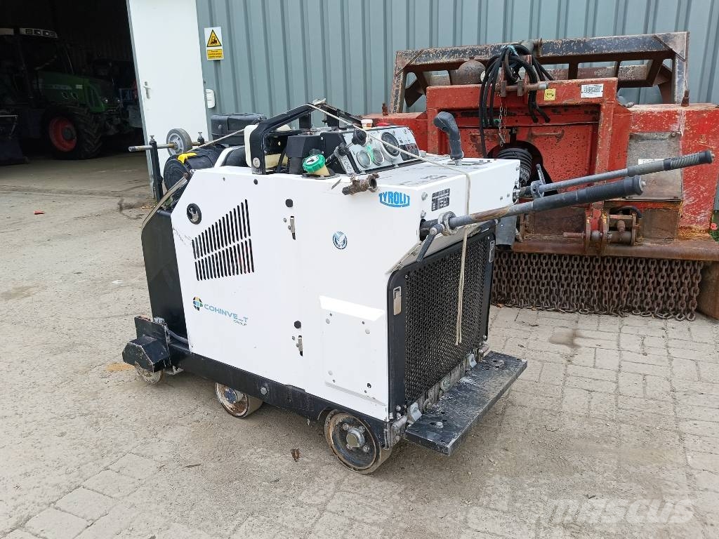 Tyrolit FSD1274P sten beton diamant zaag saw cement road Steen en betonzagen