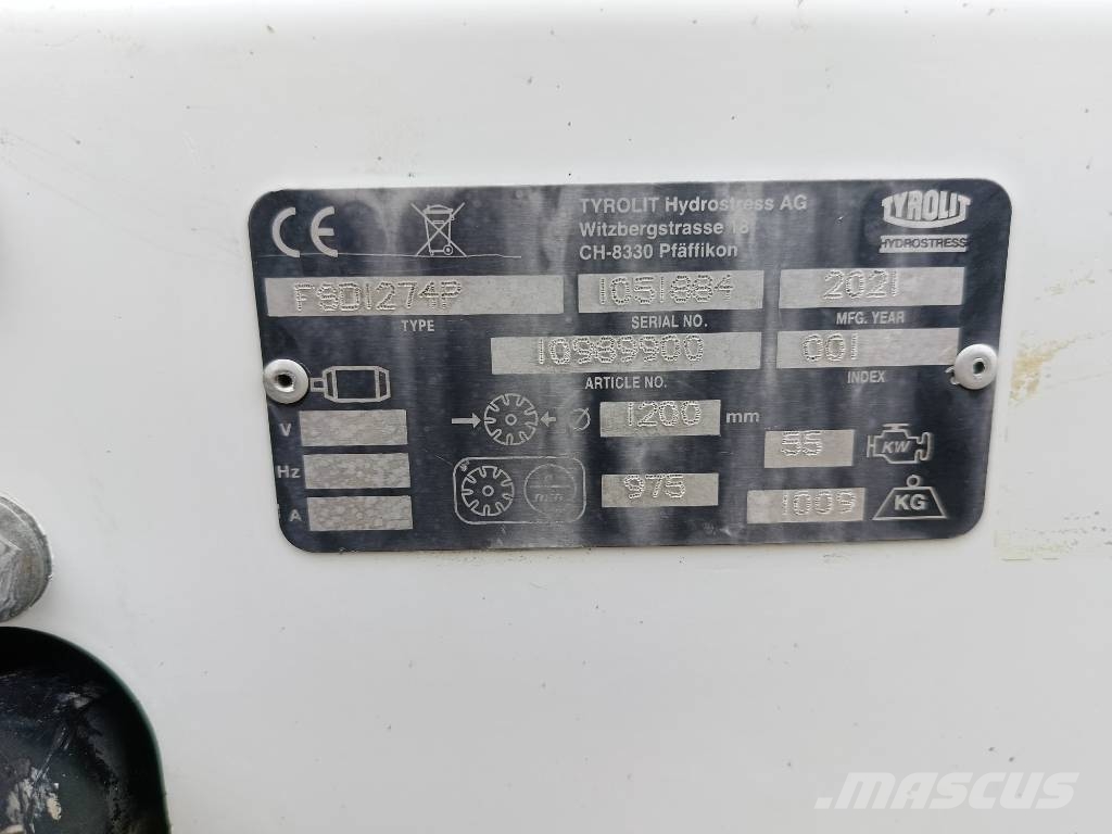 Tyrolit FSD1274P sten beton diamant zaag saw cement road Steen en betonzagen