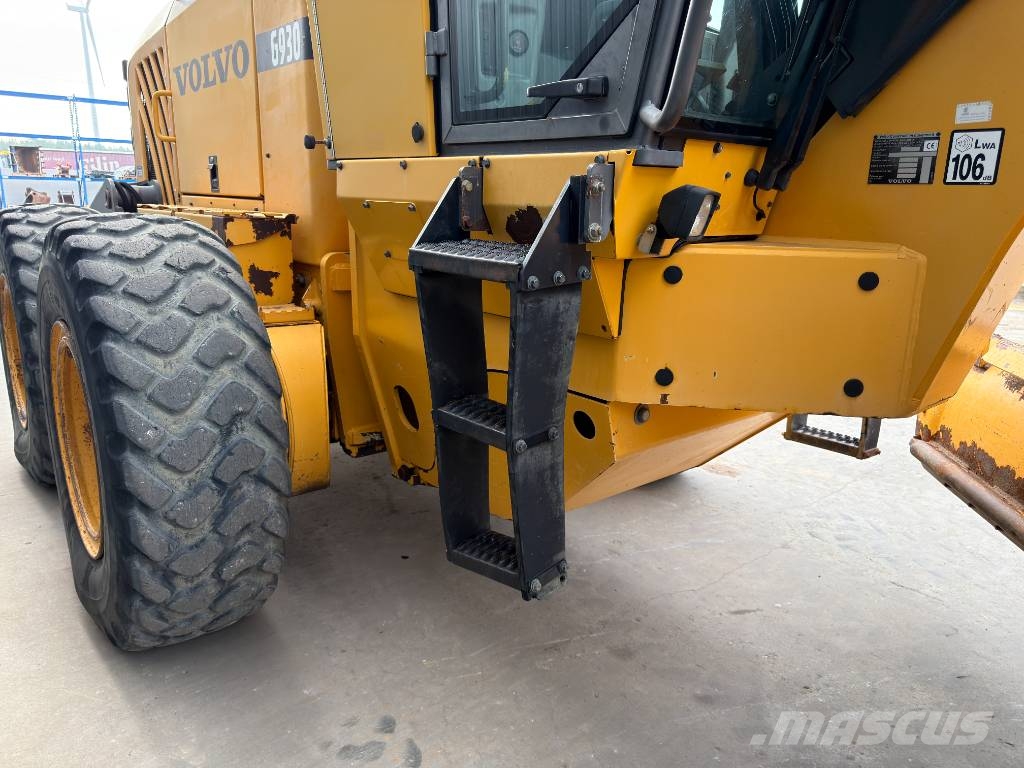 Volvo G930 - CE Tiehöylät