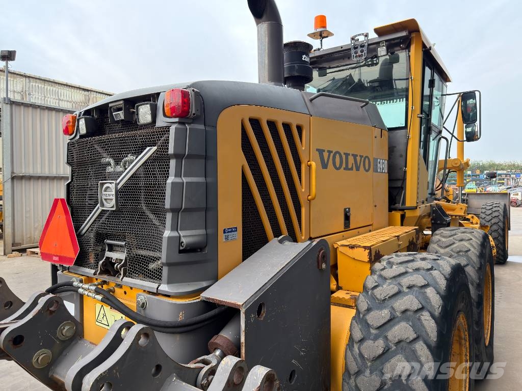 Volvo G930 - CE Tiehöylät
