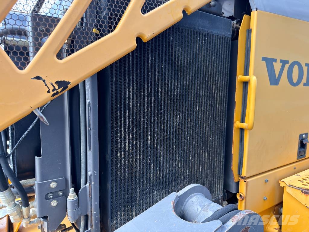 Volvo G930 - CE Tiehöylät