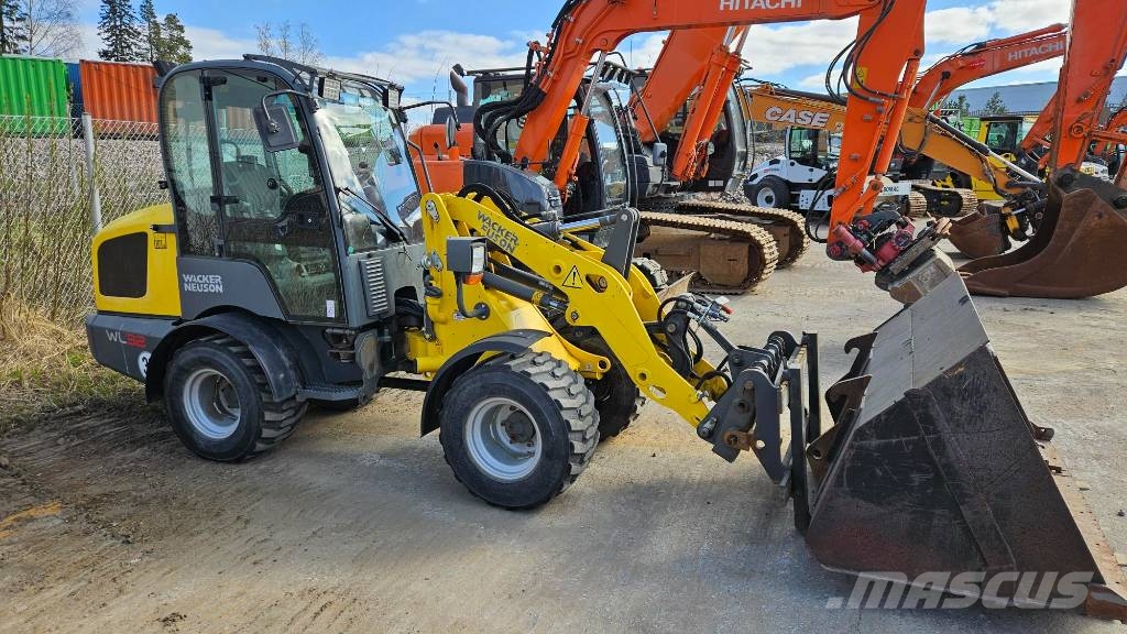 Wacker Neuson WL 32 Wheel loaders