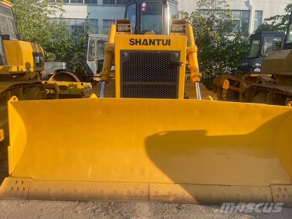 Shantui SD 16 Dozere Beltegående