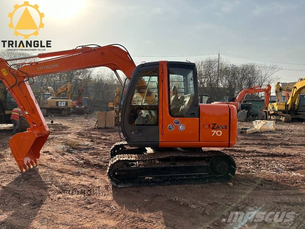 Hitachi ZX 70 Raupenbagger