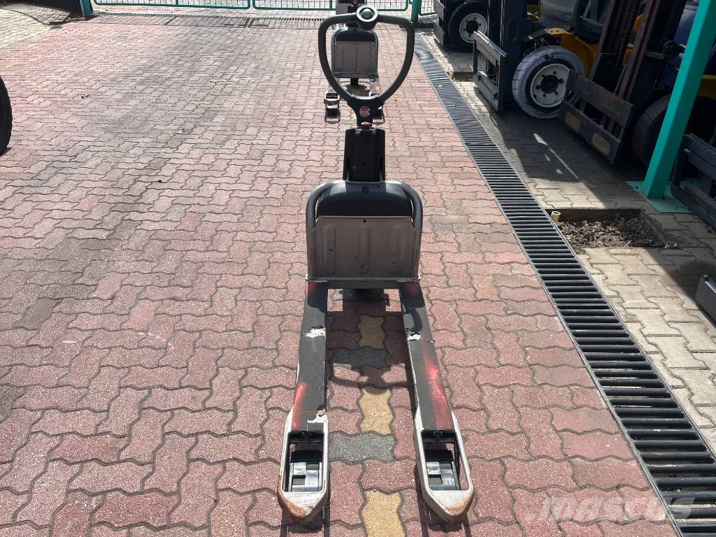 Linde CITI T05 /130/ V-3792 OB شاحنات مناولة ذاتية الدفع