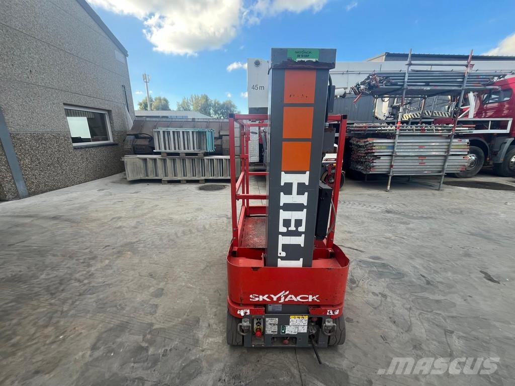 SkyJack SJ16 SJ16 Teleskopbühnen