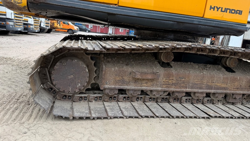 Hyundai Robex 210 LC-7 A Bageri guseničari