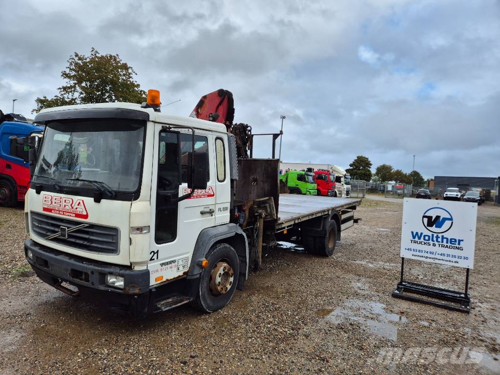 Volvo FL 220 4x2 // HMF 913 - 3 - Radiocontrolled // 크레인 트럭
