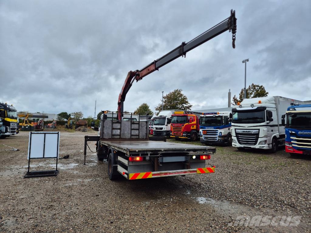 Volvo FL 220 4x2 // HMF 913 - 3 - Radiocontrolled // 크레인 트럭