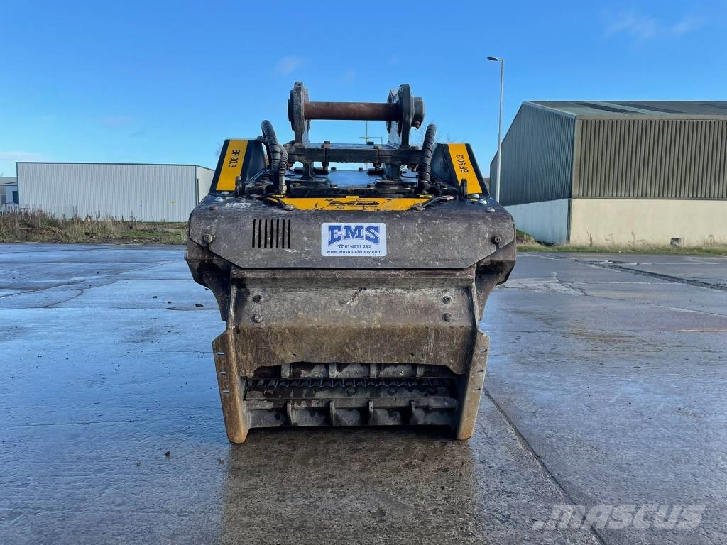 MB Crusher BF 90.3 S4 Baldes de trituração