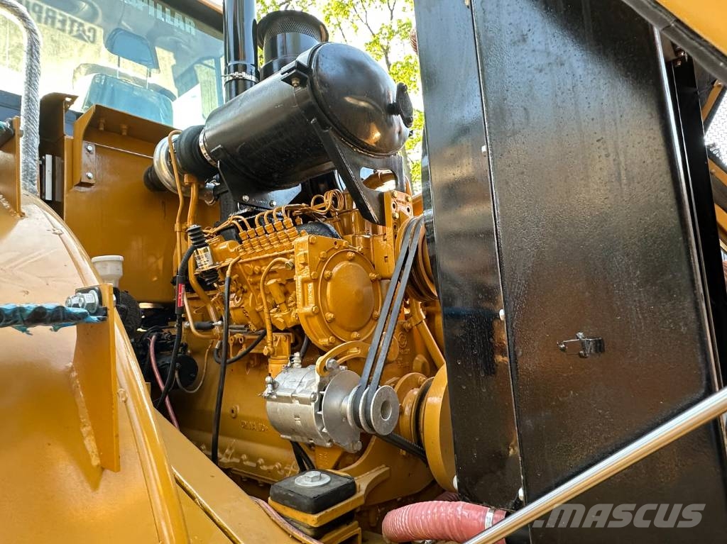 CAT 966H Plenty of wheel loaders in stock Wielladers