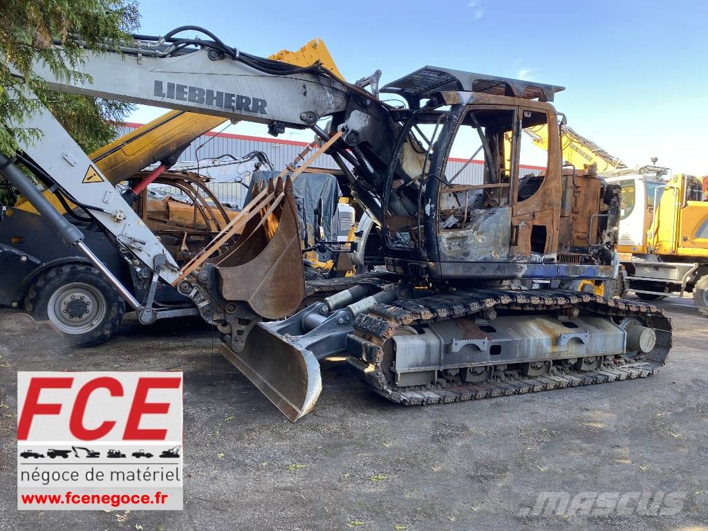 Liebherr R920 COMPACT LC / Certificat CE endommagée Bandgrävare