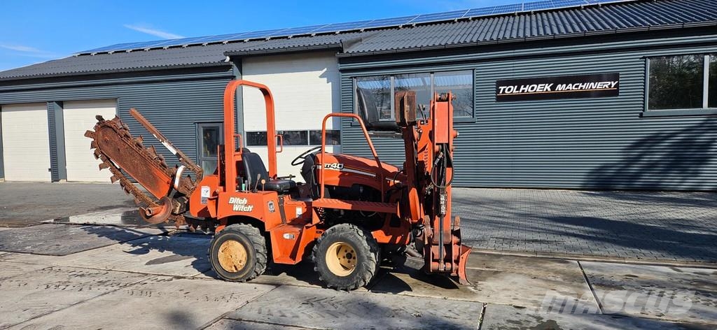Ditch Witch RT 40 sleuven graafmachine Freze za kopanje jarkov Trenčerji