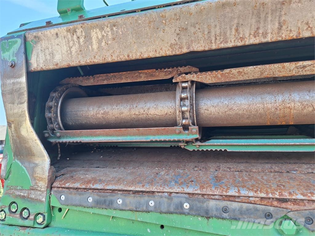 John Deere T 660 + LIŠTA معدات البناء - غير ذلك