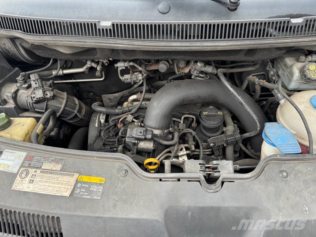 Volkswagen Transporter **AUTOMATIC-AIRCO** Skriňová nadstavba