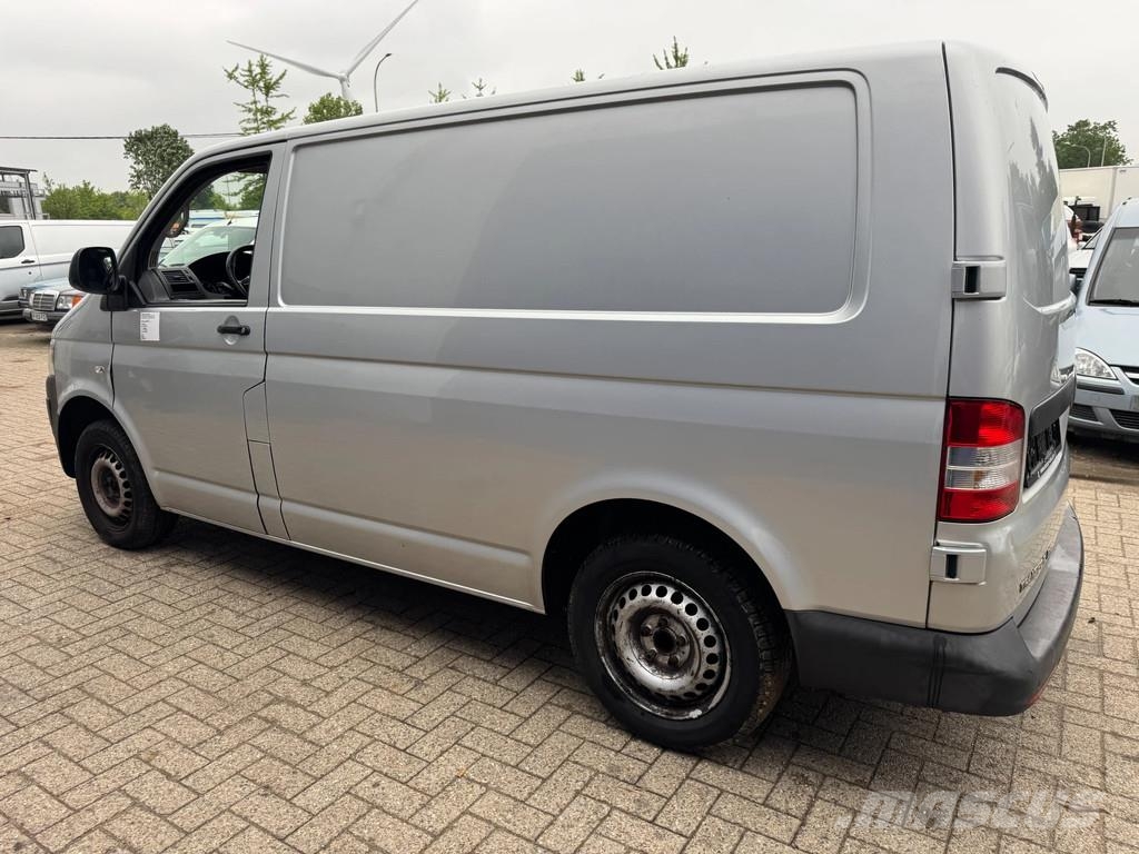 Volkswagen Transporter **AUTOMATIC-AIRCO** Skriňová nadstavba