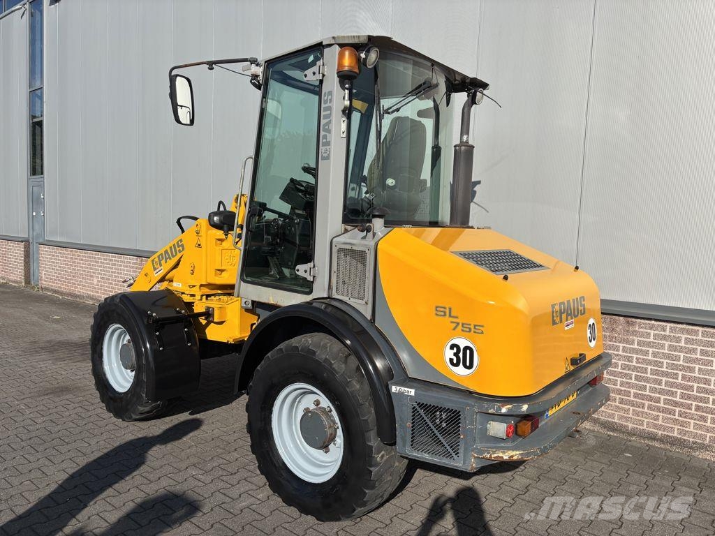Paus SL 755 Rataslaadurid