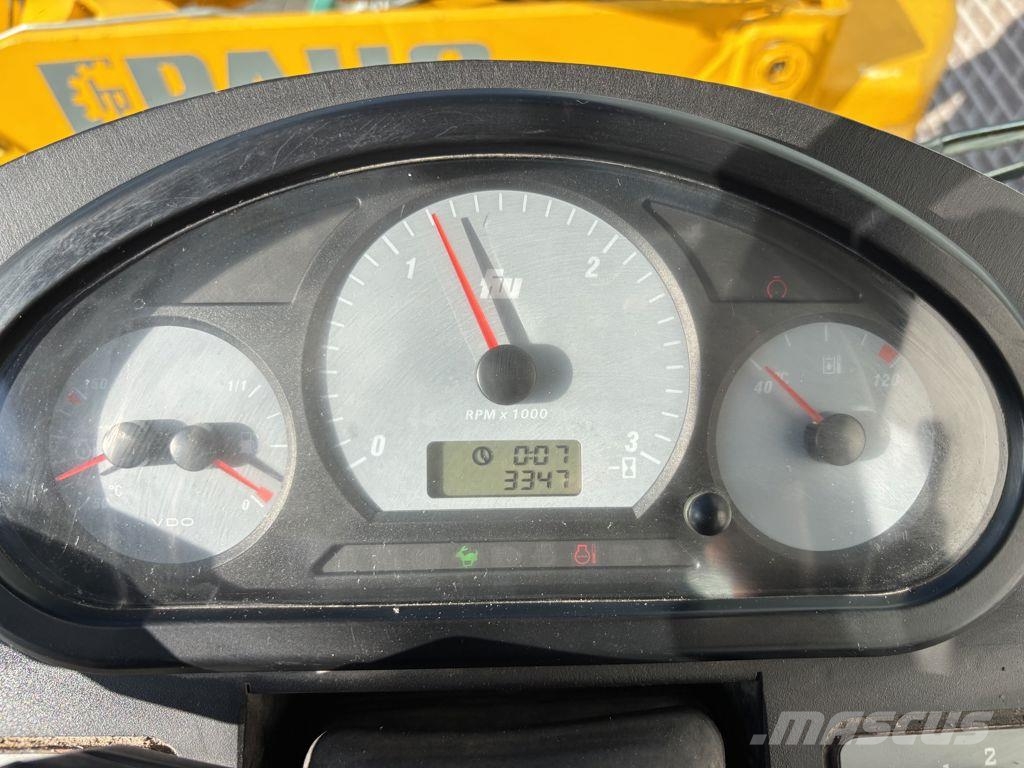 Paus SL 755 Rataslaadurid