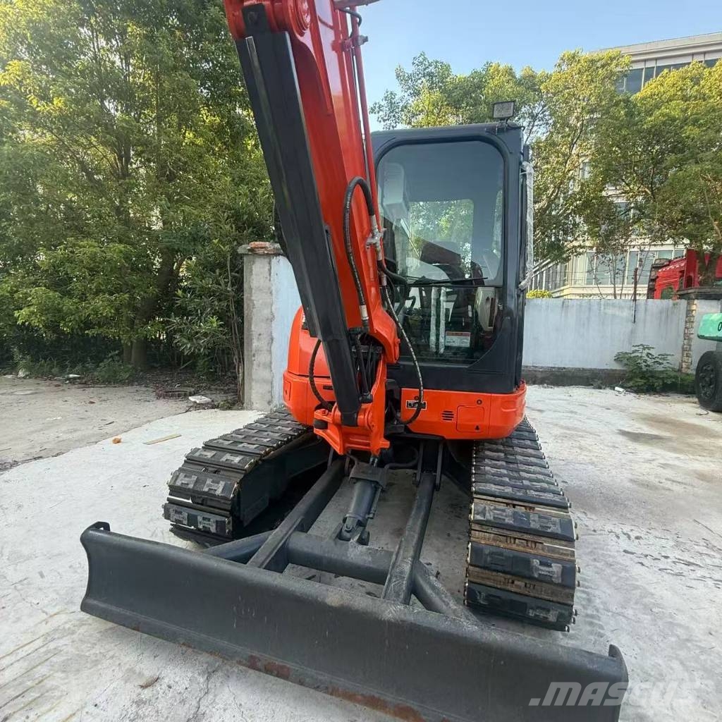 Kubota KX 040 小型挖掘机