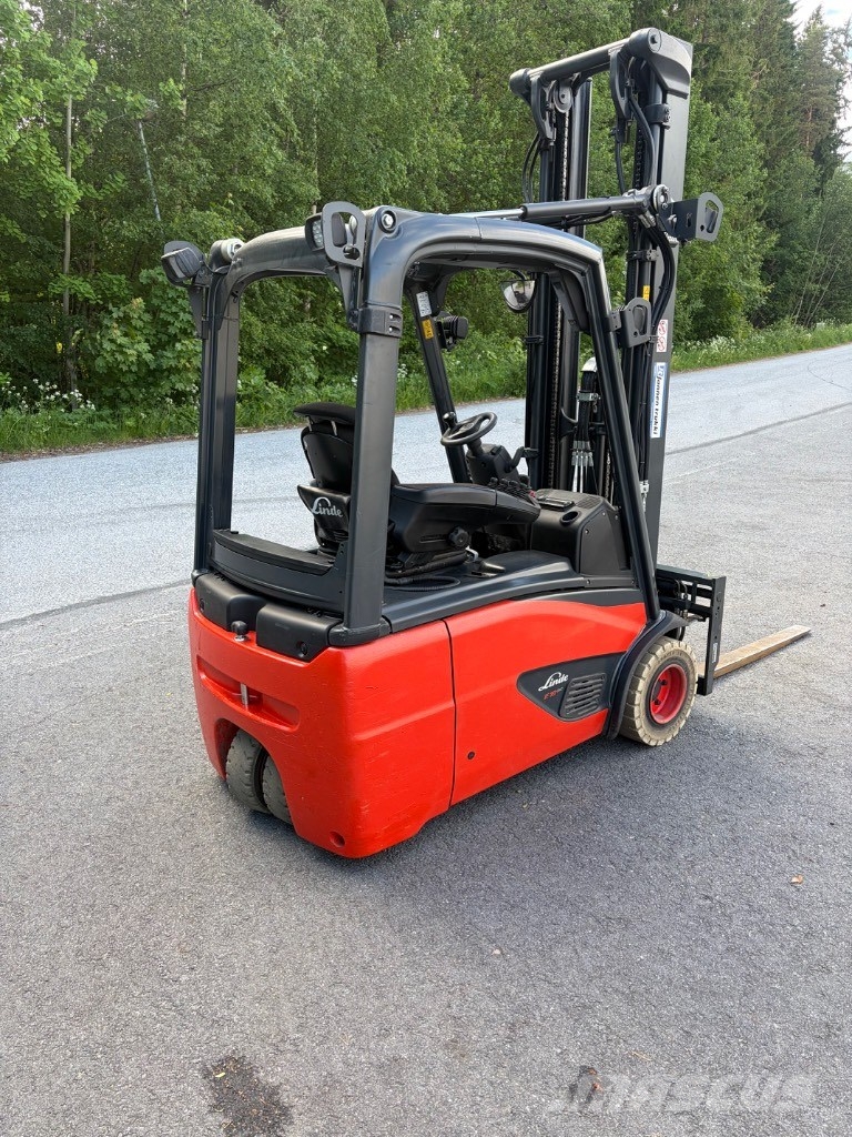 Linde E18-02 Elektriskie autoiekrāvēji