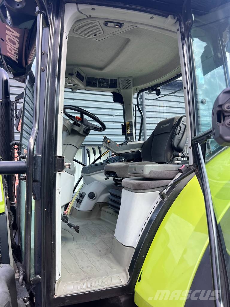 CLAAS Arion 530 CIS Traktory