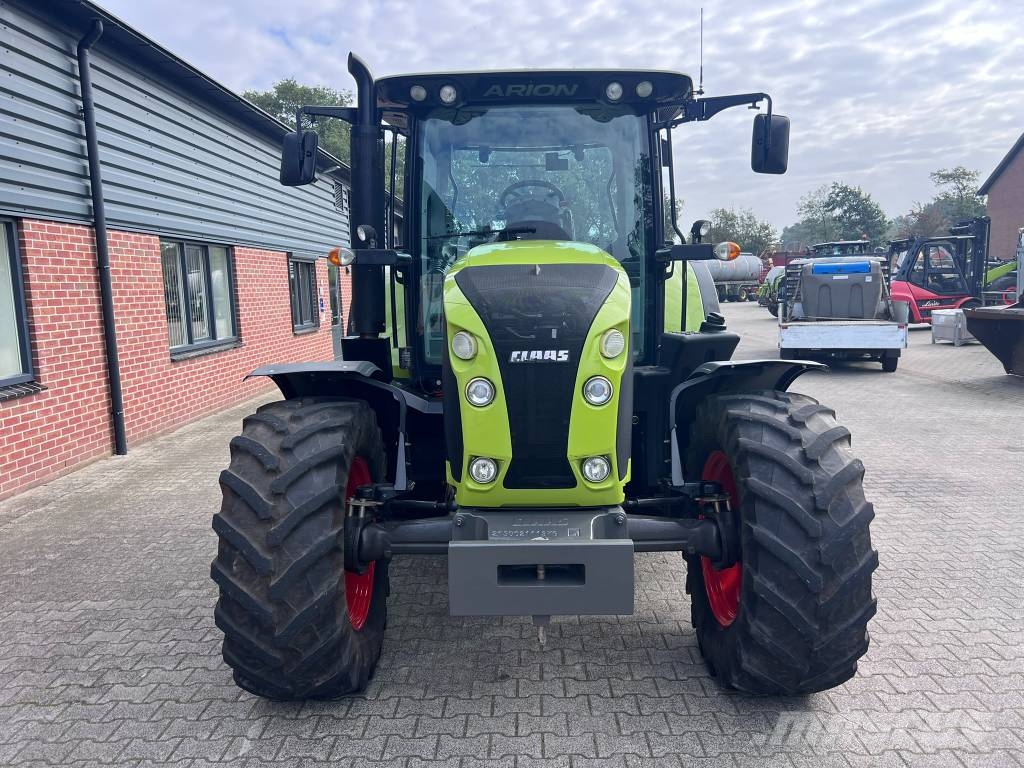 CLAAS Arion 530 CIS Traktory