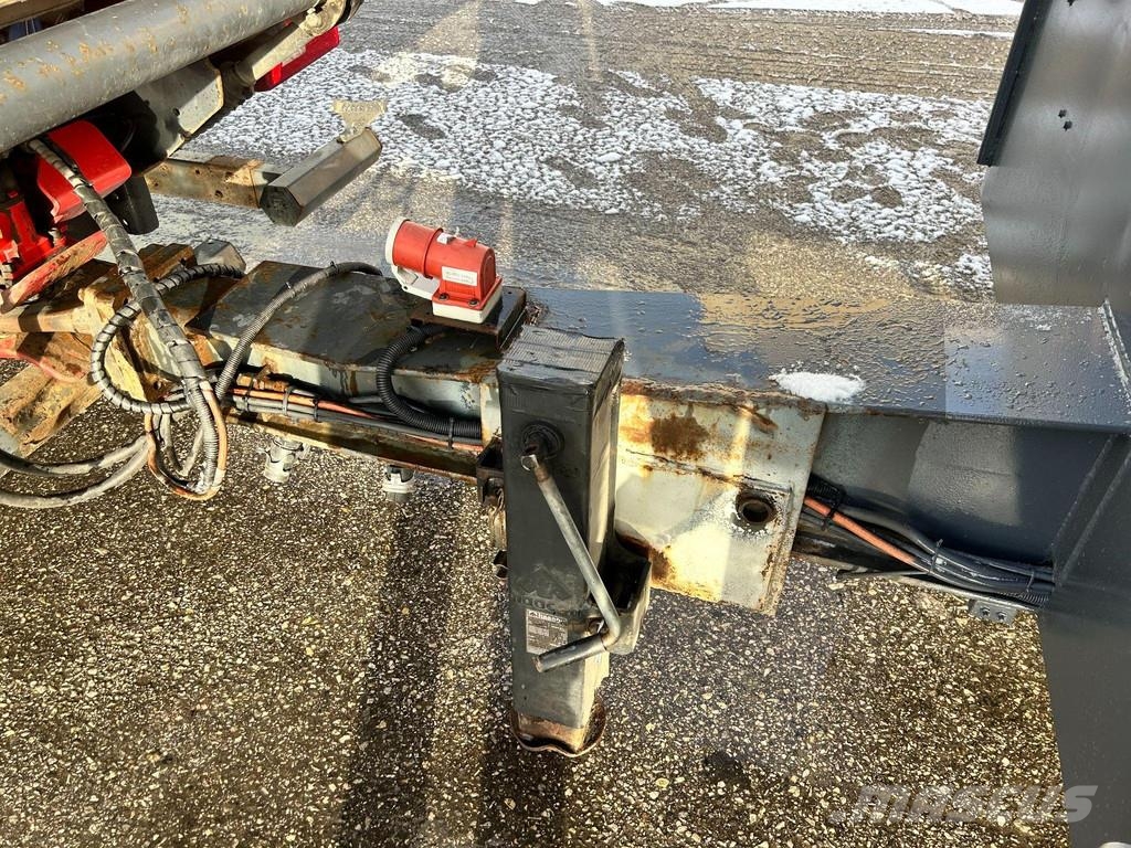 HFR KK18 CARRIER SUPRA 750 MT Temperature controlled trailers