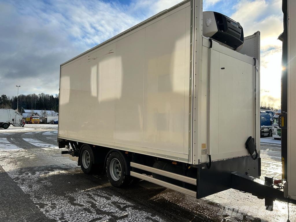 HFR KK18 CARRIER SUPRA 750 MT Temperature controlled trailers