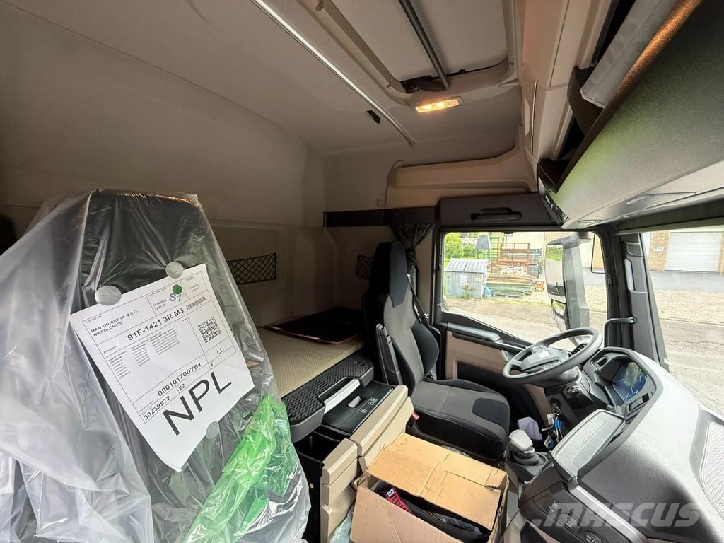 MAN TGS 35.520 MAN TGS 35.520 8X2 PK 92002 8+6 Jib Mobiilinosturit