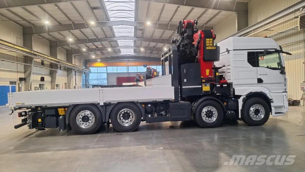 MAN TGS 35.520 MAN TGS 35.520 8X2 PK 92002 8+6 Jib All-Terrain-Krane