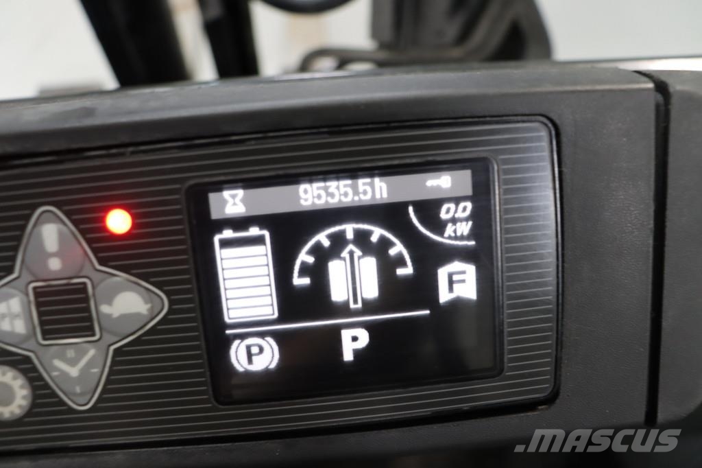Nissan AG2N1L20Q شاحنات ذات رافعات شوكية تعمل بالكهرباء