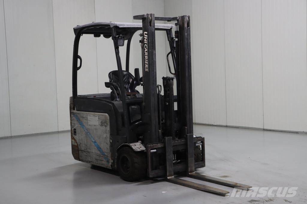 Nissan AG2N1L20Q شاحنات ذات رافعات شوكية تعمل بالكهرباء