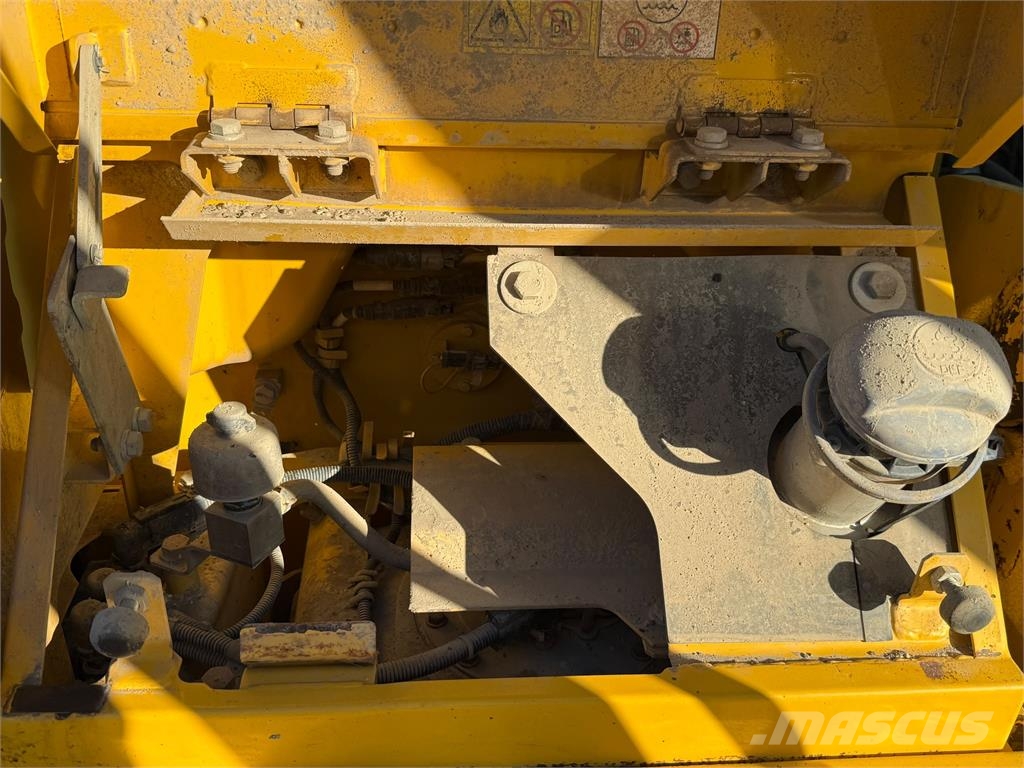 Komatsu PC210 LC-11 Excavadoras sobre orugas